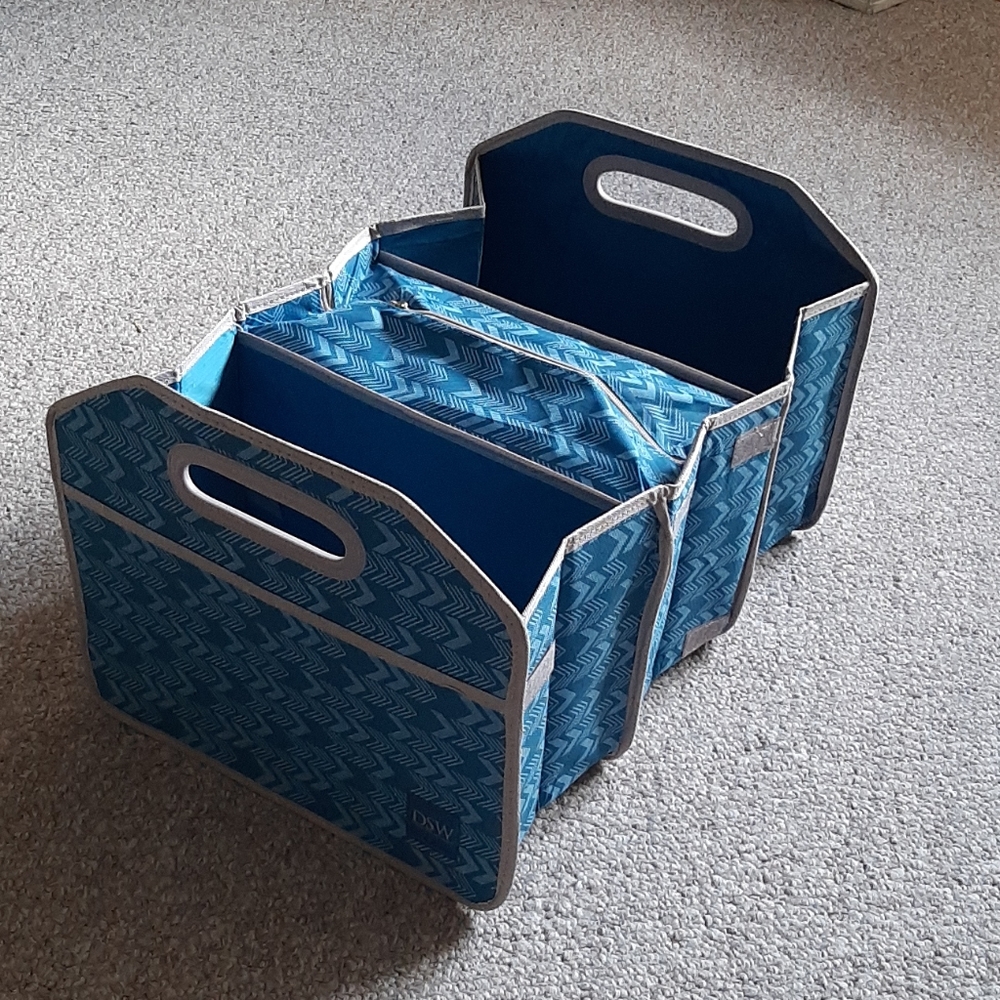 New Design Shop Warehouse Collapsible Organizer. - Picture 5 of 9
